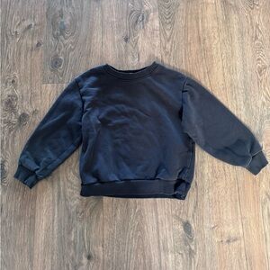 Kids H&M Black Crewneck Sweatshirt 5T/6T